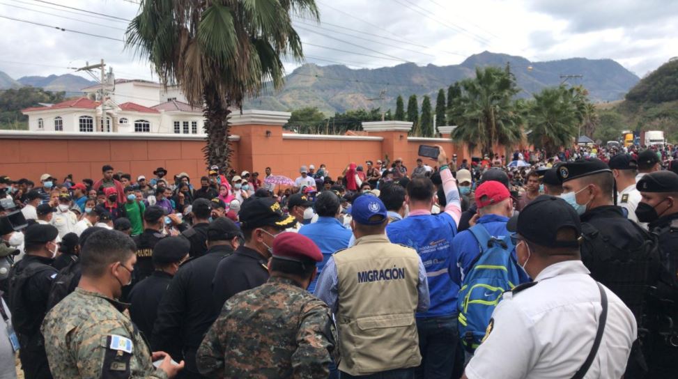 Salud: 21 hondureños en la caravana del migrante resultan positivos en coronavirus