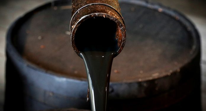 Reactivación de la industria incide en precios del combustible