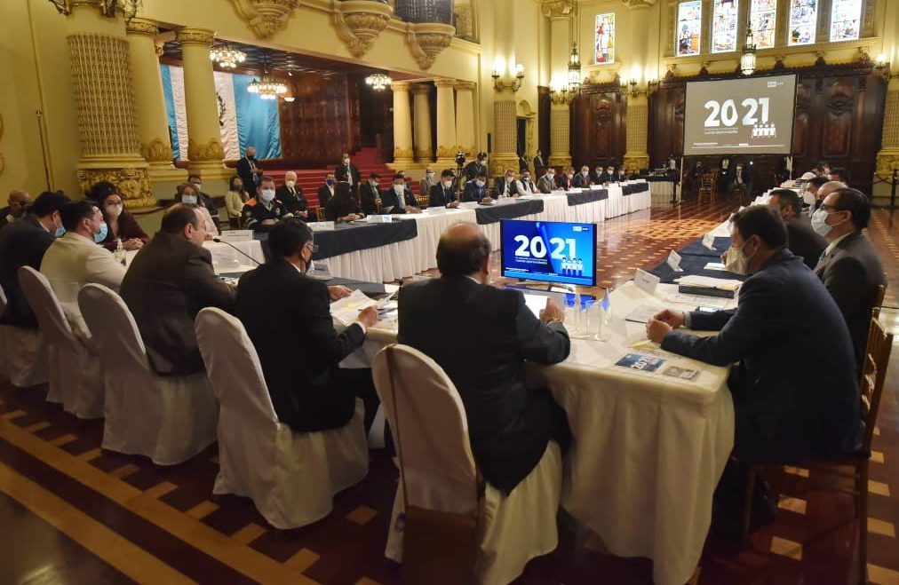 Continuará evaluación de labor de los gobernadores durante 2021