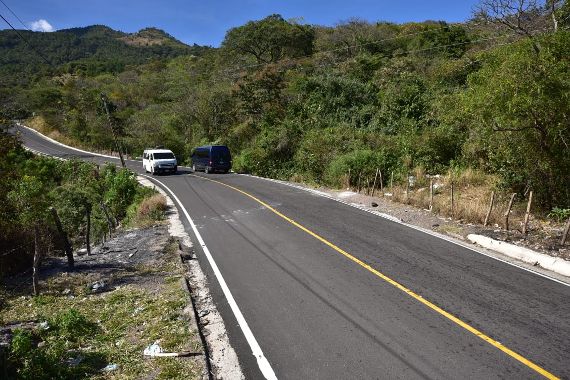 Inauguran tramo carretero en Jutiapa