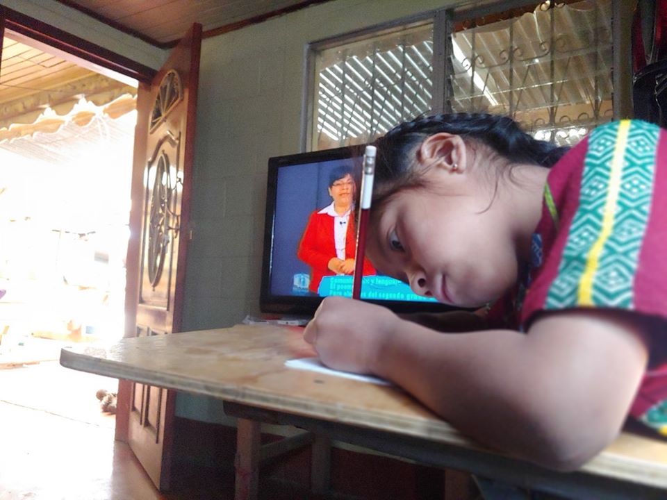 Lanzan estrategia educativa Aprendo en Casa y en Clase
