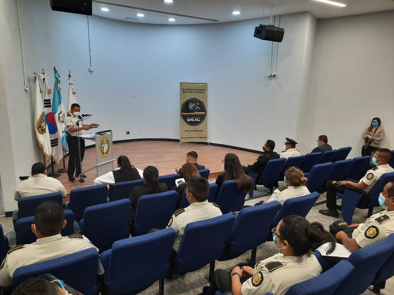 PNC fortalece sus capacidades para contrarrestar la trata de personas