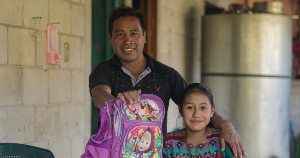 El sueño de César: Un mejor estilo de vida para sus hijas