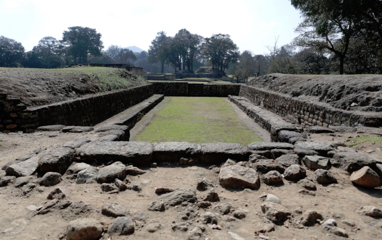 Garantizan la conservación de sitio arqueológico Iximché
