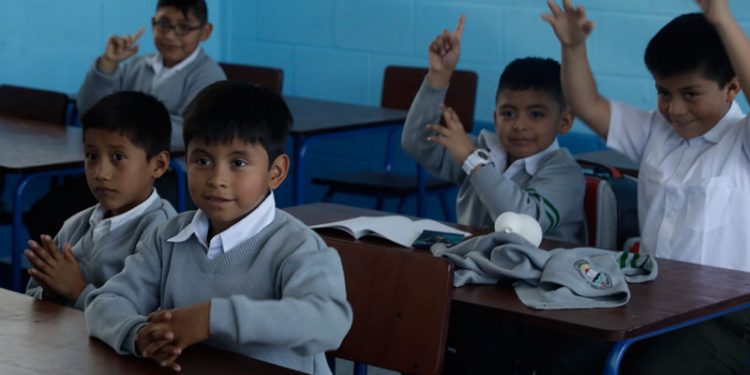 Mineduc recuerda que padres tienen la última palabra sobre enviar a sus hijos a clases presenciales
