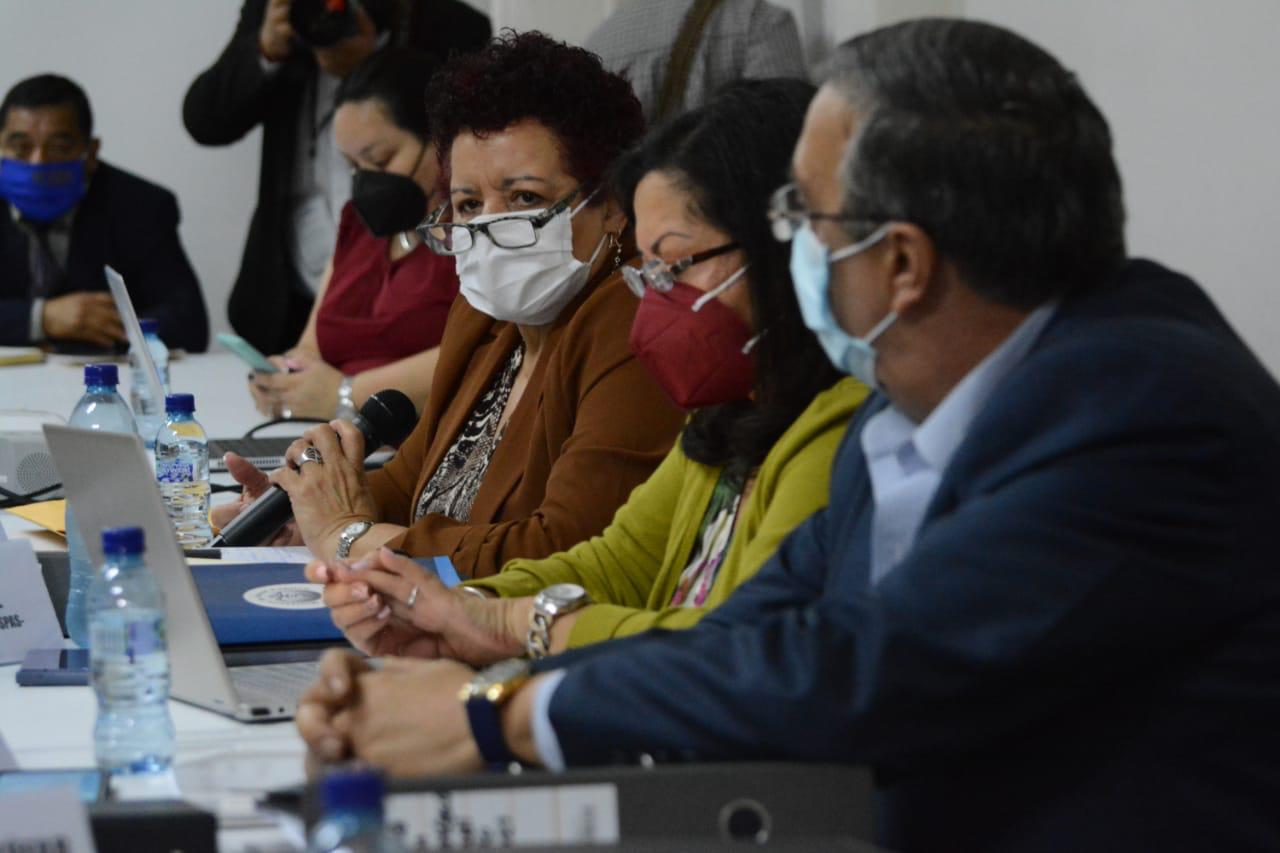 Presentan plan de vacunación contra el COVID-19 ante Comisión de Salud del Congreso