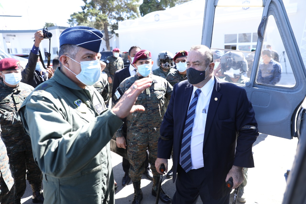 Ministerio de la Defensa fortalecerá capacidades de las fuerzas de aire, mar y tierra