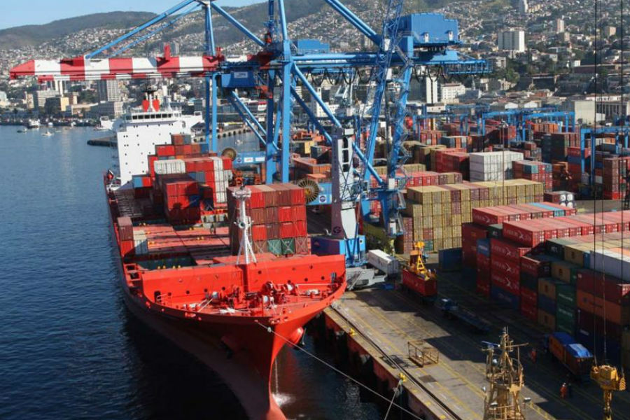 Uruguay y Chile avanzan en un plan para profundizar su TLC