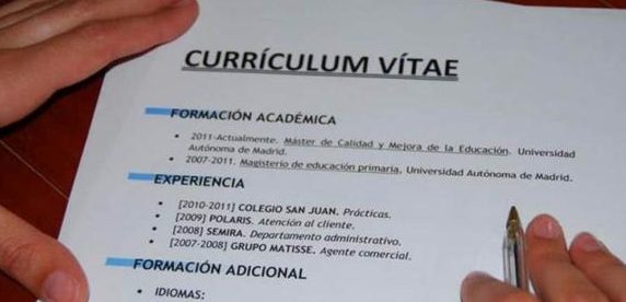 Feria del Empleo en tu Zona llega a la Plaza de la Constitución