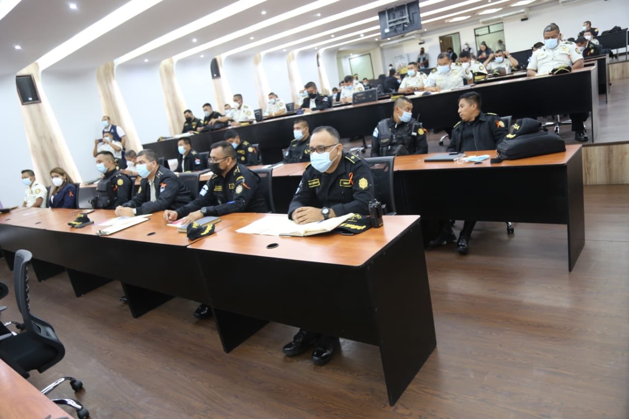 Sección de Delitos Cibernéticos de la PNC ha contribuido a investigar 733 casos en 2021