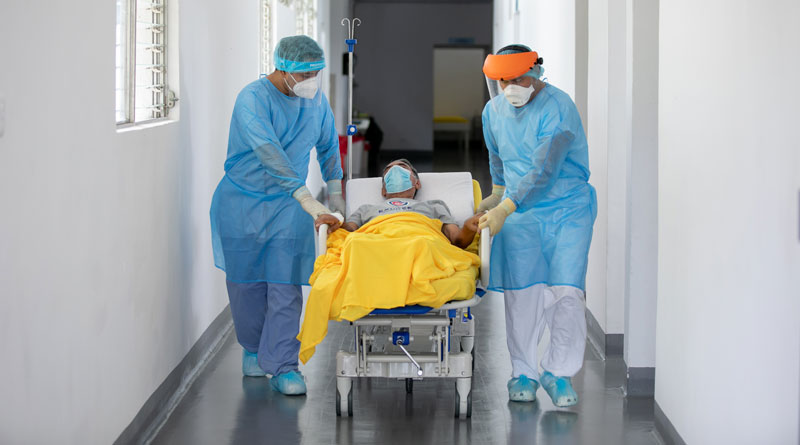 Salud prioriza a personal de cinco hospitales para aplicación de vacuna contra el COVID-19