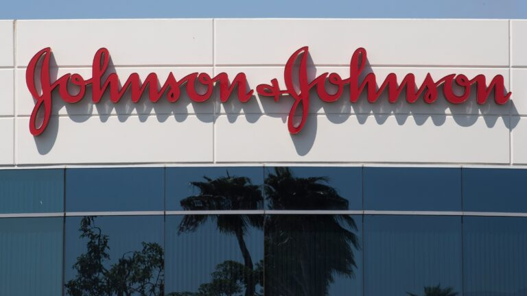 EE. UU. respalda efectividad de la vacuna de Johnson & Johnson