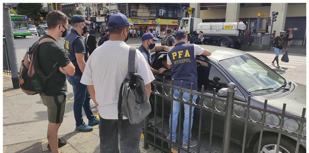 Detienen a 13 fugitivos buscados en Latinoamérica en una operación de la Interpol