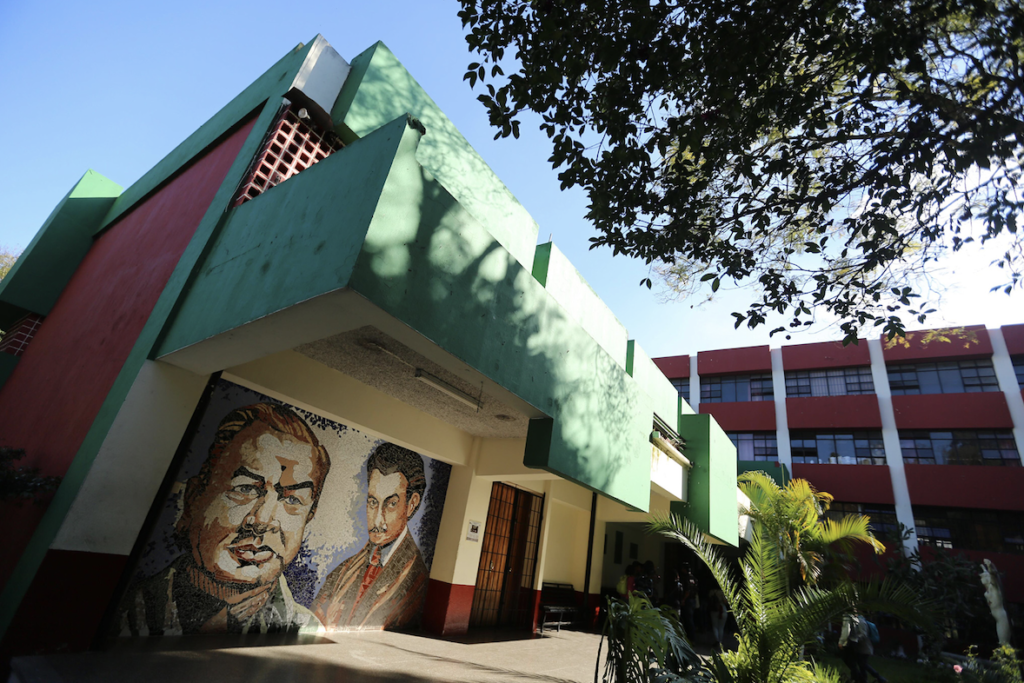 Presentan avances de primera fase de plan de rescate de la Escuela Nacional de Artes Plásticas