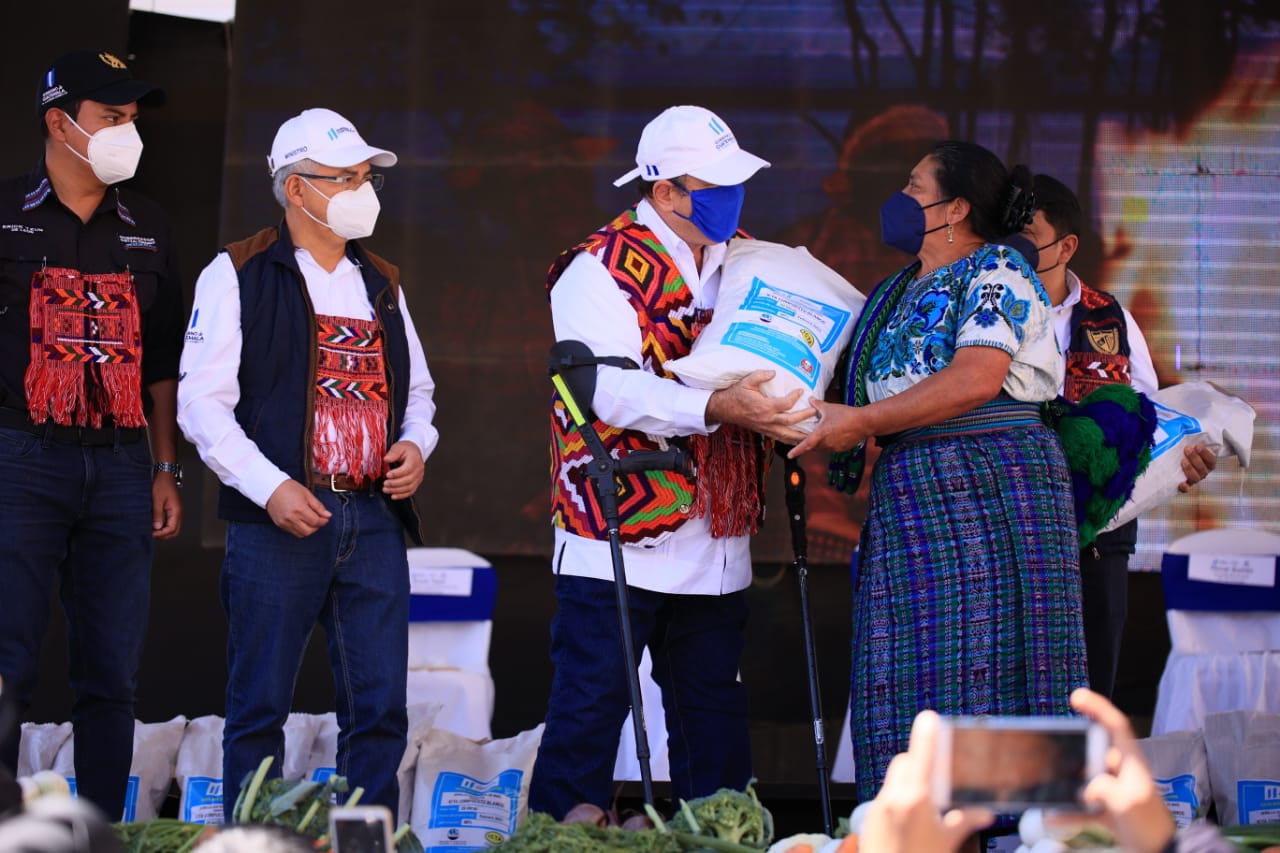 Jornada presidencial: Gobierno beneficiará a 200 mil familias con semillas biofortificadas