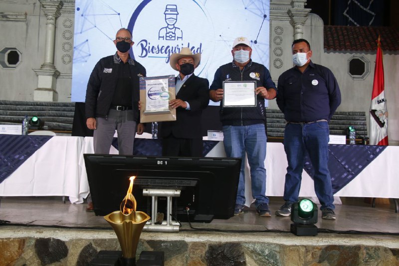 San Juan Comalapa se convierte en el tercer municipio con sello “safe travels”