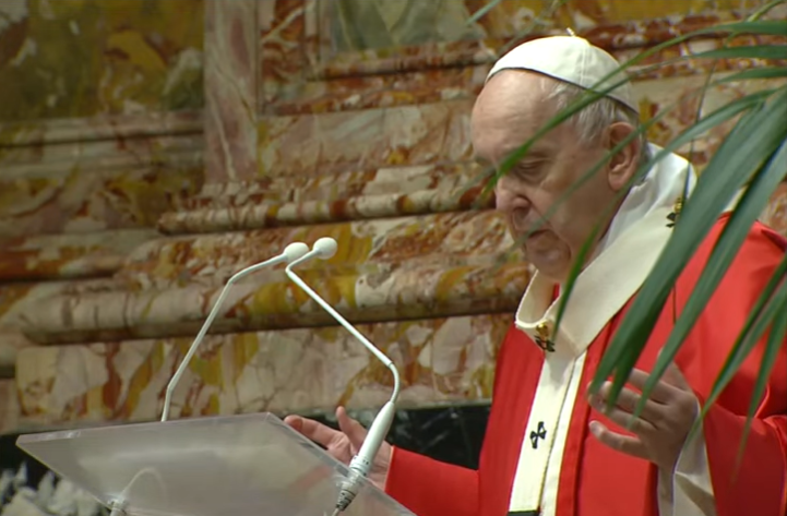 El Papa envía significativo mensaje durante homilía del Domingo de Ramos