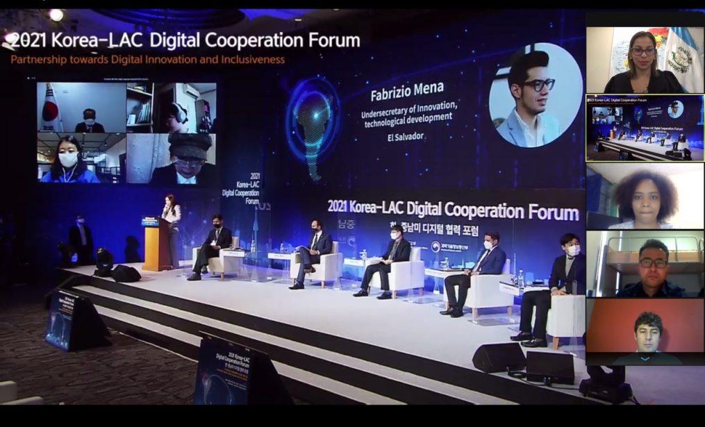 Canciller Pedro Brolo participa en Foro de Cooperación Digital 2021 en Corea