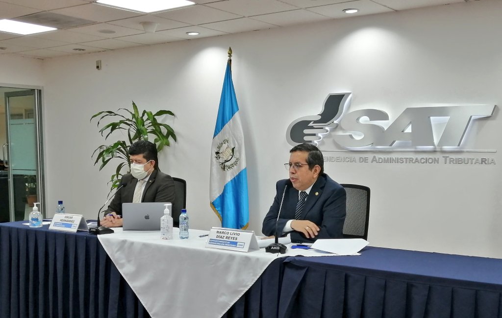 SAT anuncia plan de fiscalización a comercios durante Semana Santa