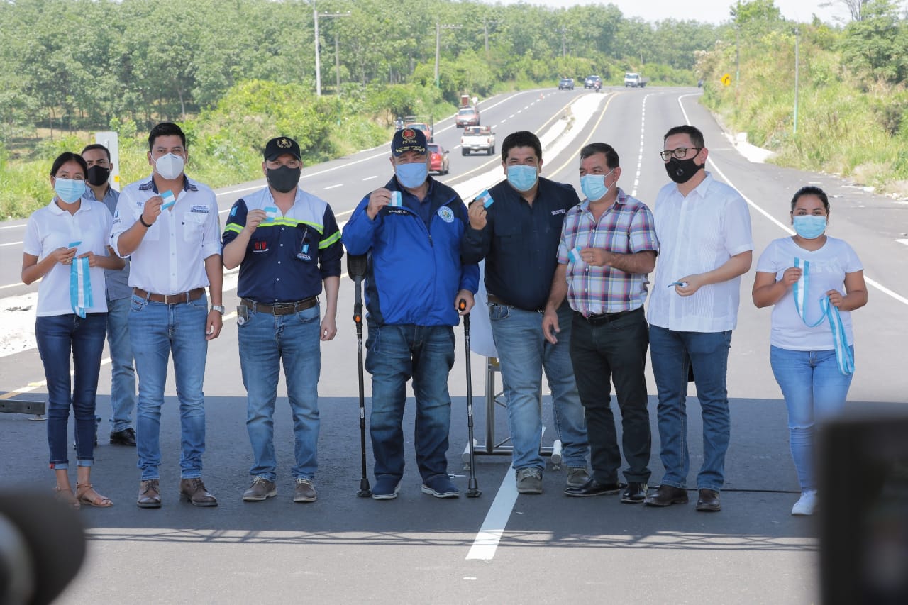 Continúa fortalecimiento de la red vial: Inauguran tramo carretero en Quetzaltenango