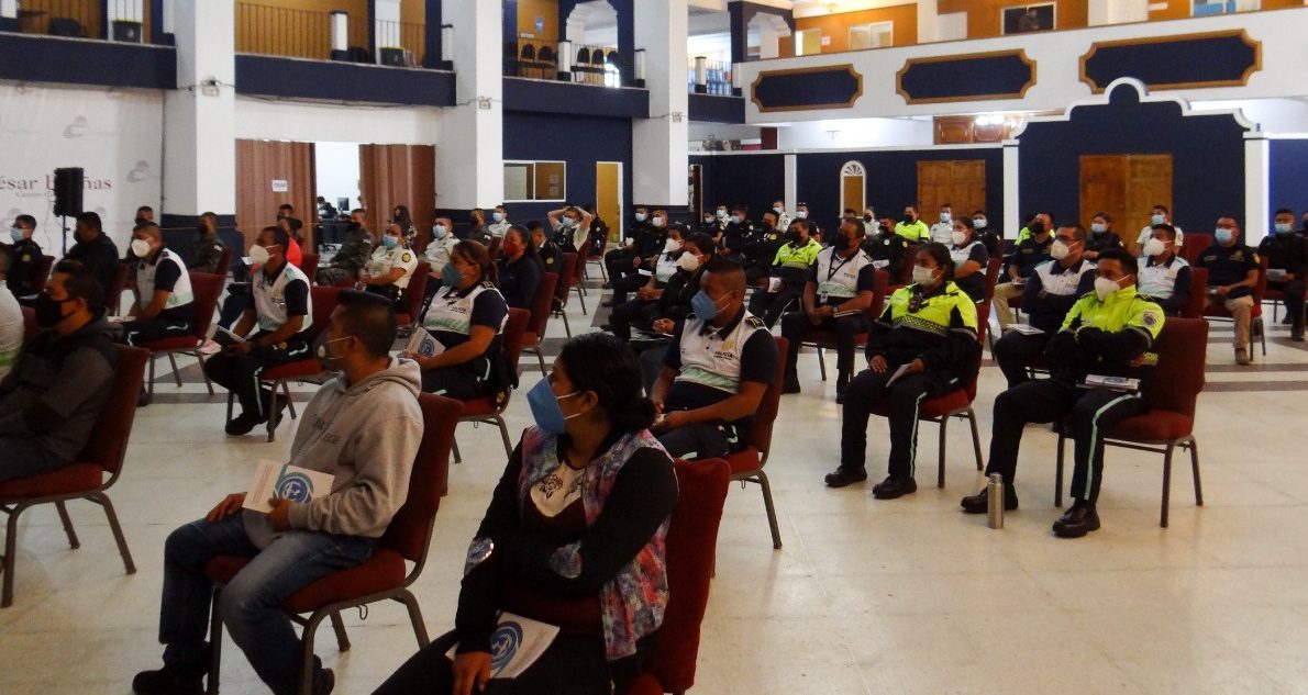 Capacitan a elementos de seguridad de Sacatepéquez en prevención de la tortura