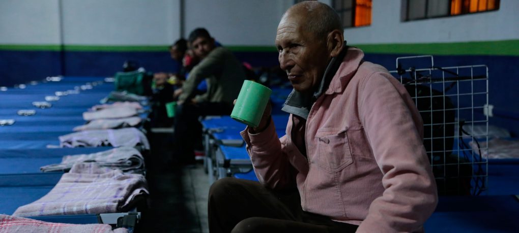 Albergados durante época de frío superan los 6 mil