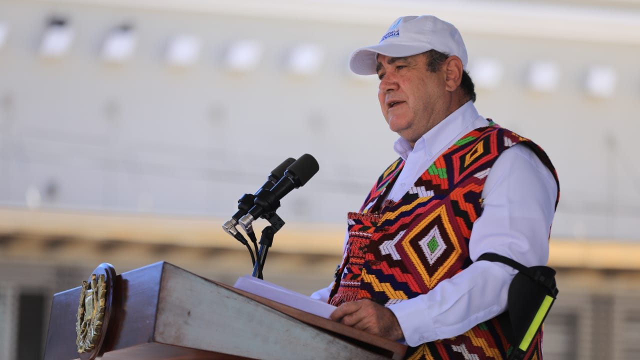 Presidente Giammattei: “Voy a ser el último guatemalteco que se vacune”