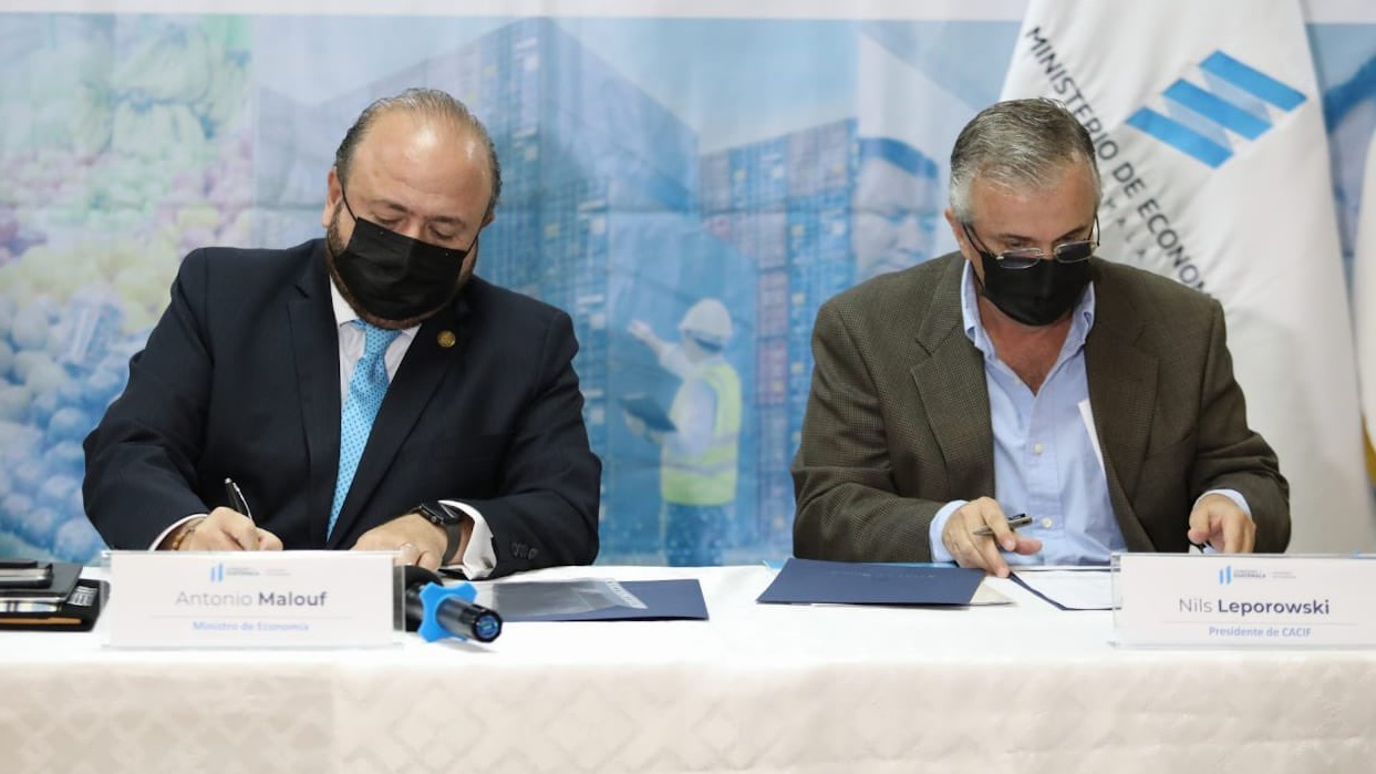 Impulsan oportunidades de capacitación técnica y empleo para jóvenes