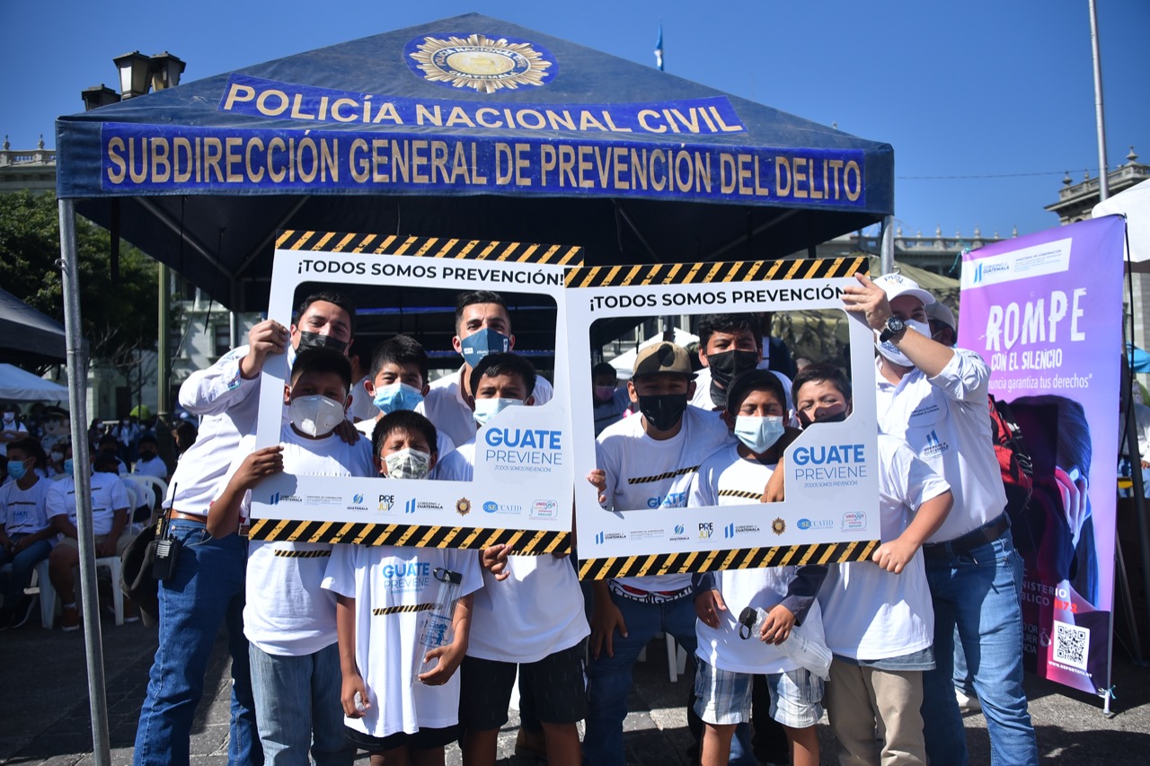 Mingob lanza Guate Previene