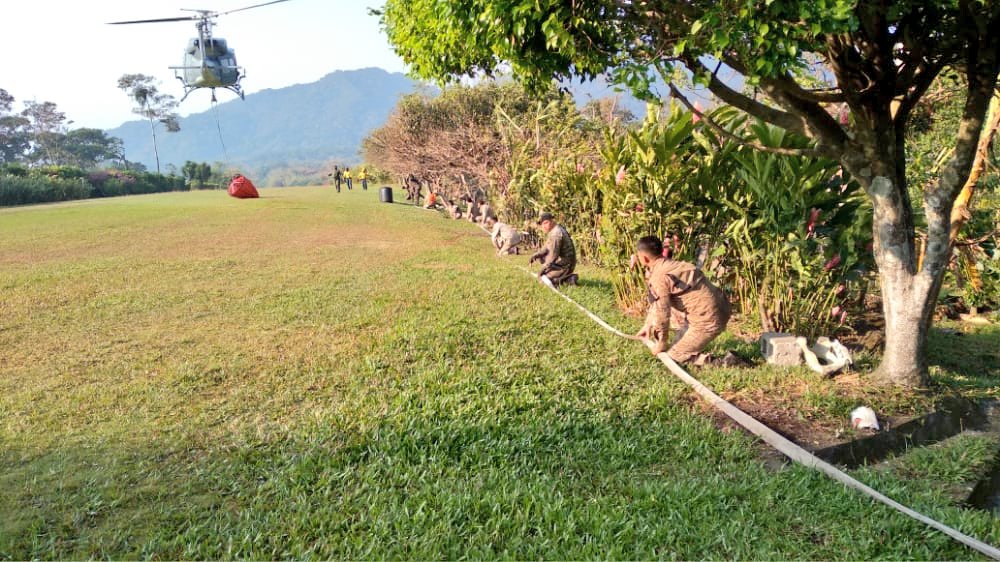 Incendio forestal en el volcán Atitlán es controlado en 65 por ciento