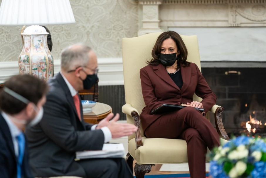 Harris asume la misión de frenar la migración y coordinarse con Centroamérica