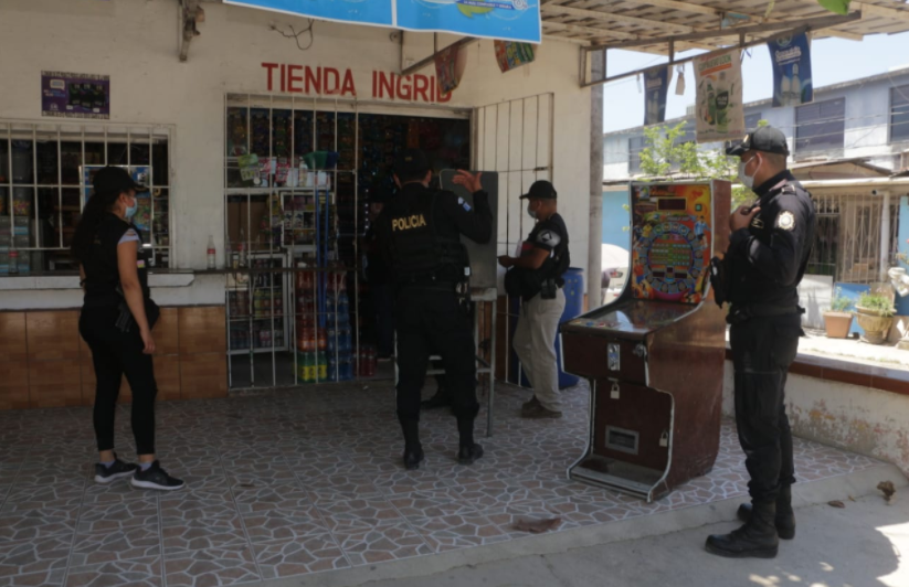 Decomisan máquinas tragamonedas durante tercer día de operativo en Izabal