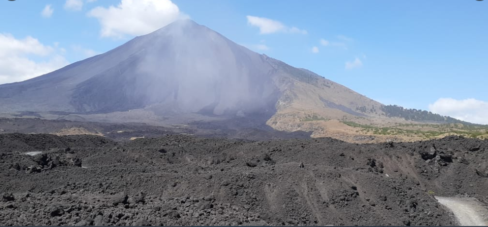 Volcán Pacaya incrementa su actividad efusiva