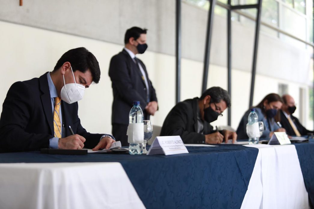 Crearán Centro de Apoyo a la Tecnología e Innovación en la Universidad Rafael Landívar