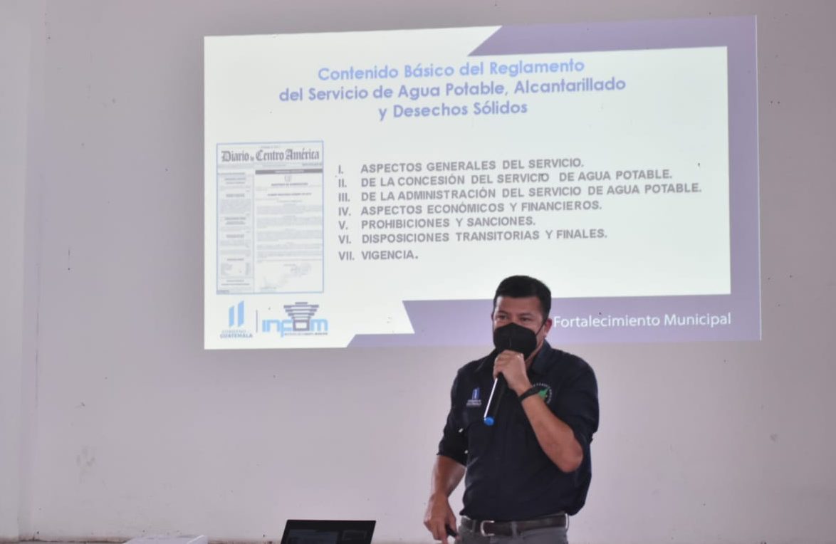 Impulsan instalación de oficinas municipales de agua y saneamiento en Baja Verapaz