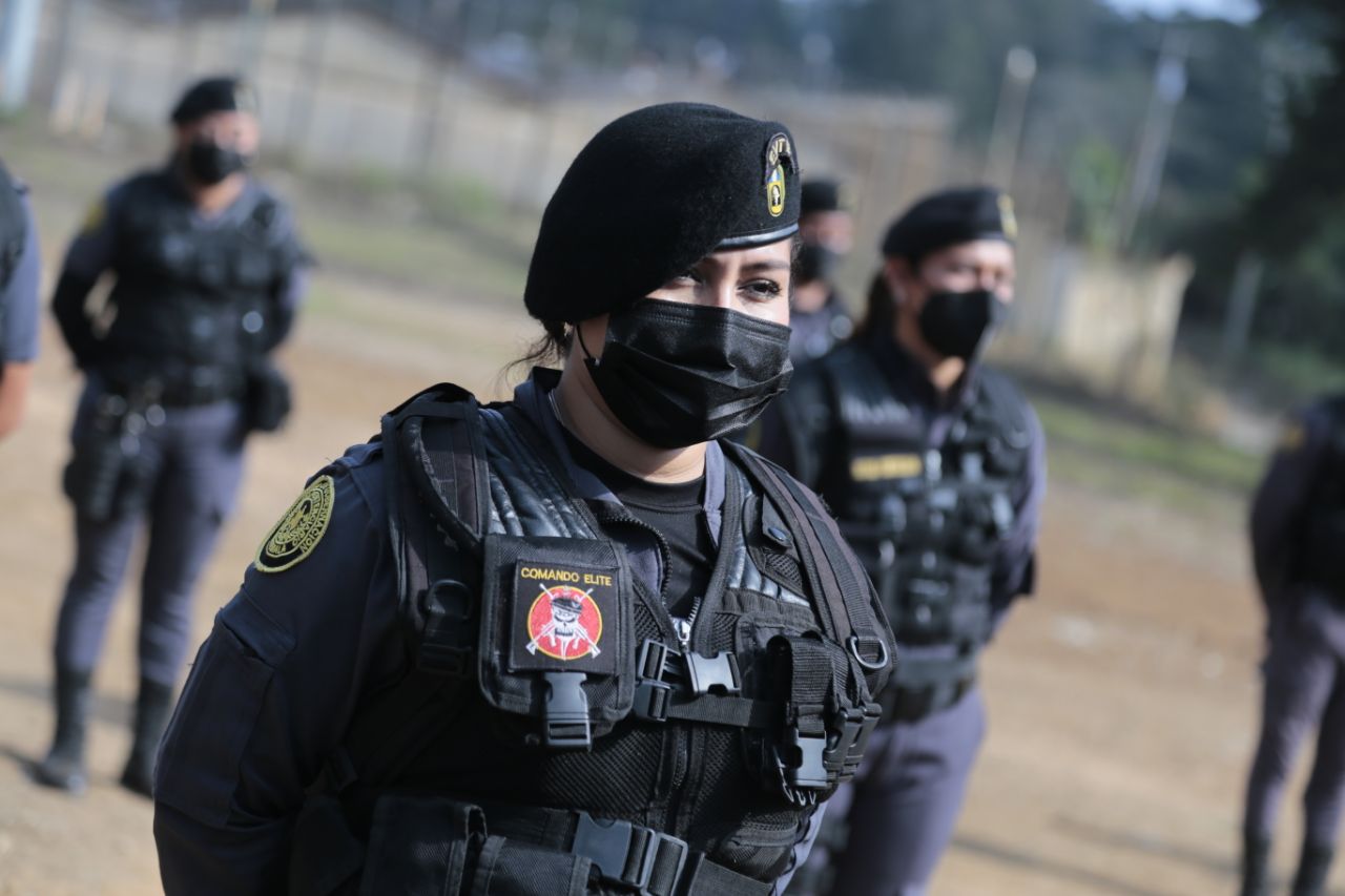 Grupo Élite Penitenciario fortalece tácticas de custodia y traslado de reos