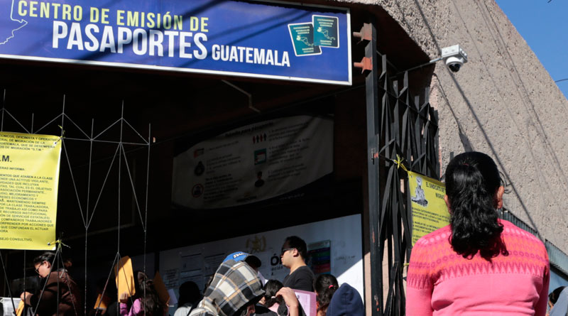 Migración anuncia cierre temporal de sede central de emisión de pasaportes