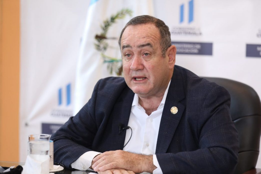 Presidente Giammattei reafirma compromiso con emprendedores y Mipyme