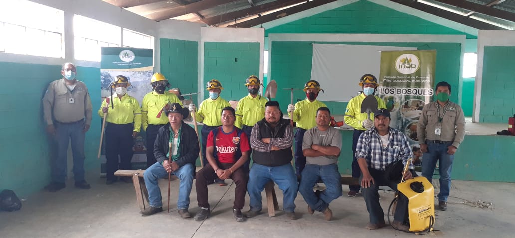 Conforman cuadrilla voluntaria para respuesta a incendios forestales en Tajumulco