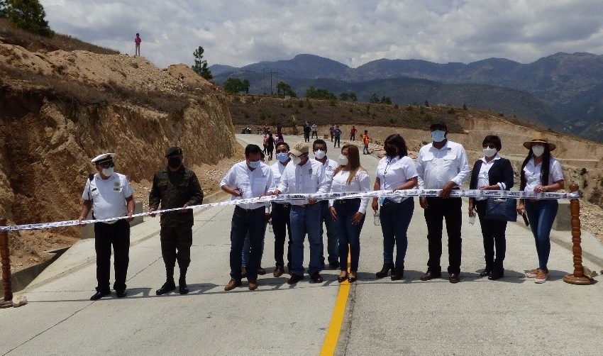 Inauguran anillo periférico en Huehuetenango