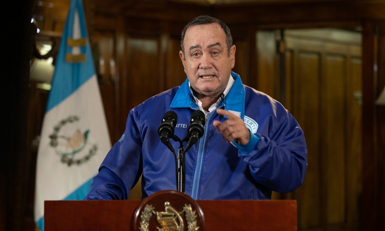 Presidente anuncia que la fase 2 de vacunación comienza el próximo 4 de mayo
