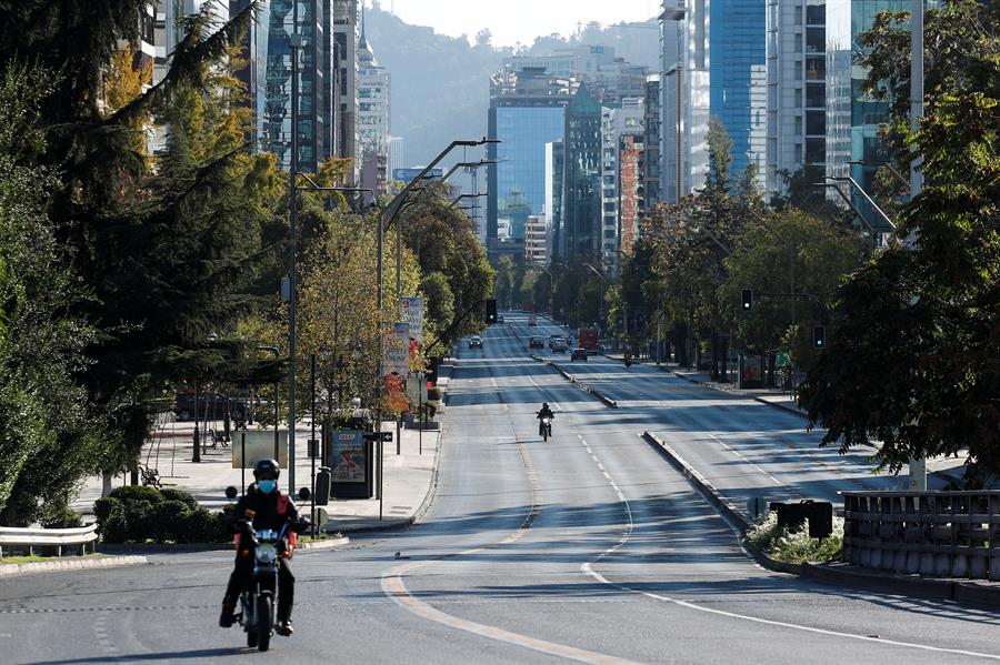 Chile aplaza a mayo las elecciones constituyentes debido a la pandemia