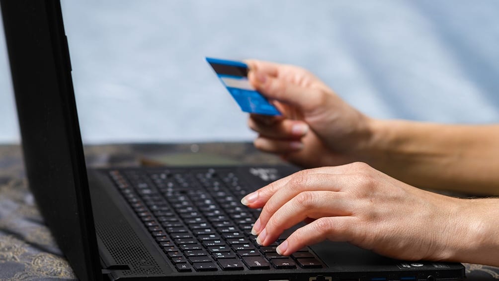 Diaco llama a denunciar a comercios electrónicos que no respeten derechos del consumidor