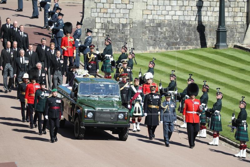 Guillermo y Enrique se reencuentran en el funeral del duque de Edimburgo