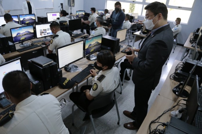 Inauguran curso virtual de Investigación Científica en Ciencias Forenses