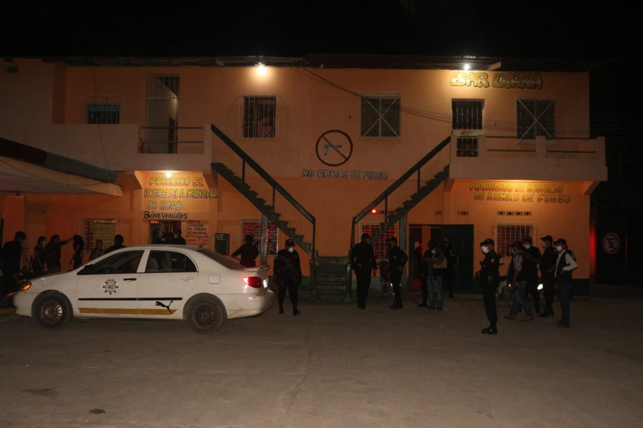 Inspeccionan bares en Guatemala, Izabal, Santa Rosa y Escuintla