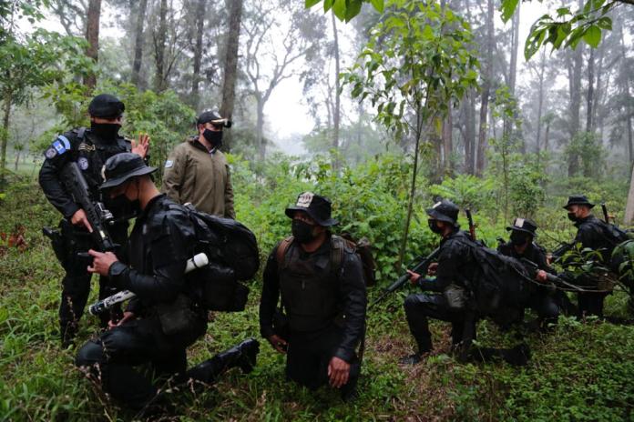 Avanza formación de vigésima promoción del Comando de Operaciones Antinarcóticas