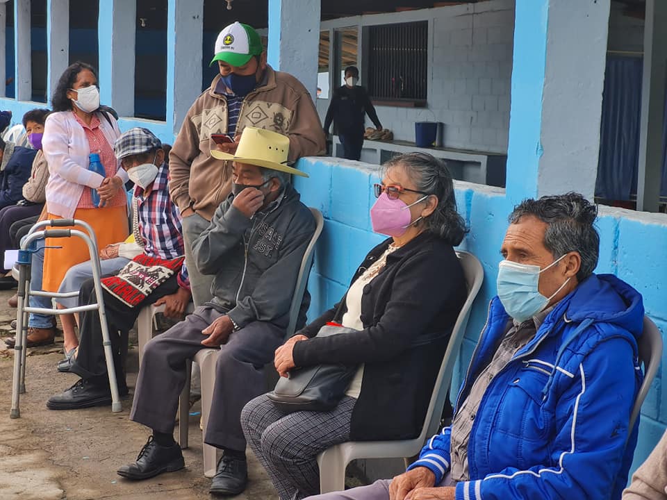 “La vacuna es importante para vencer al COVID-19”, dice vecina de Quiché