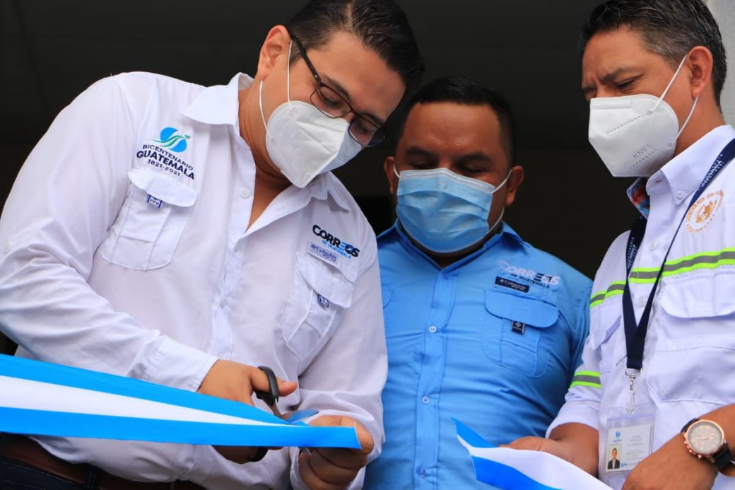Correos inaugura dos agencias postales en Quetzaltenango y Retalhuleu