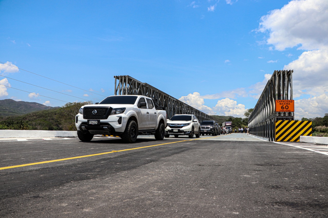 CIV habilita puente en Gualán, Zacapa